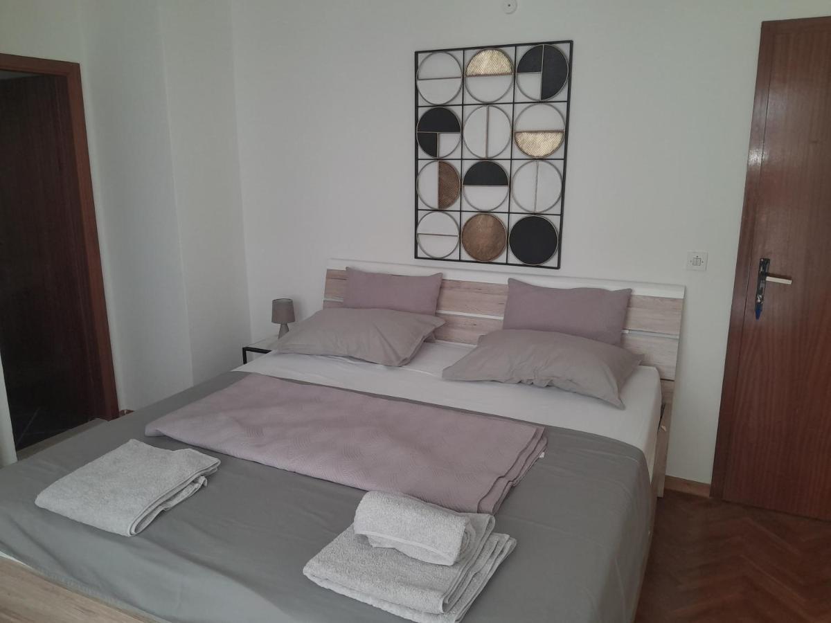 Apartment L Trogir Exteriör bild